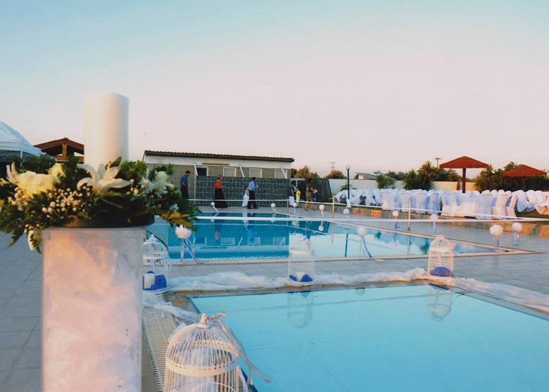 Ζωντανή μουσική με Δημήτρη Σιάμο και Γιώργο Ιωαννίδη στο Paradise Aστρομερίτη